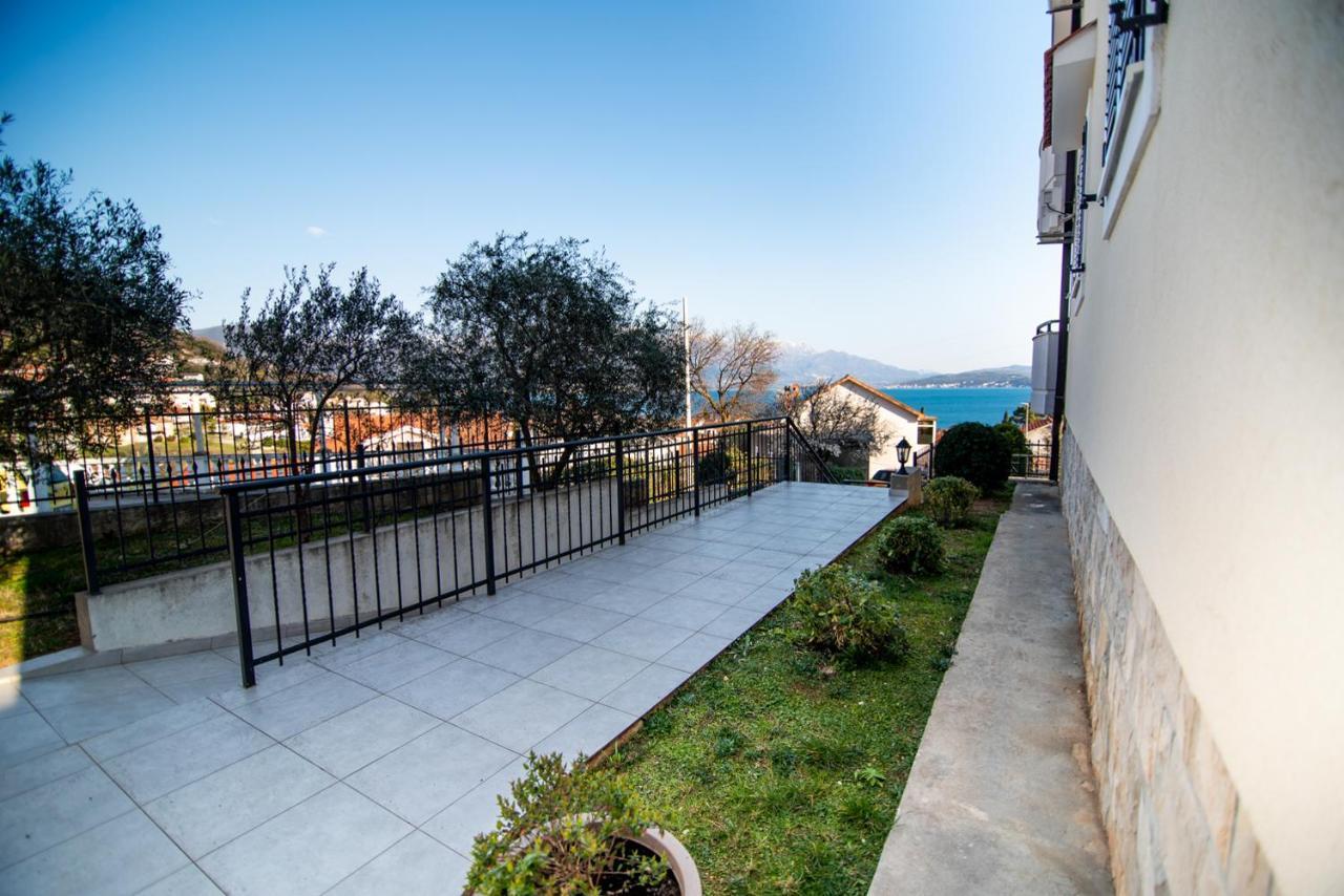 Boka Apartment Baošići Extérieur photo